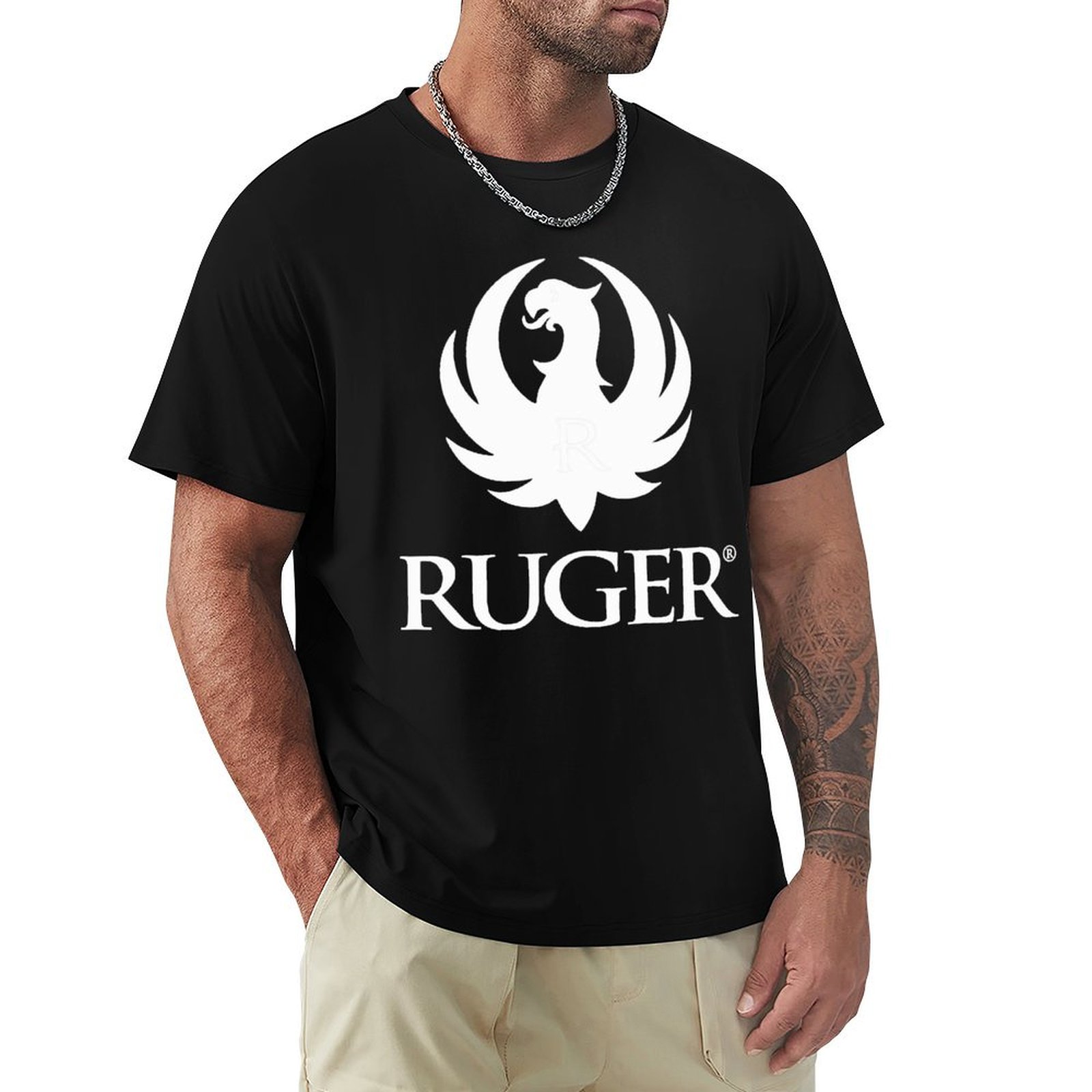 Anime Merchandise T-Shirts - Camiseta com o logotipo da R.uger,